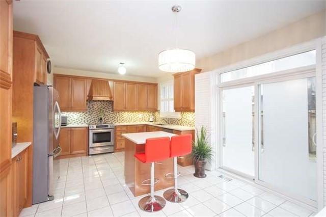104 Watsonbrook Dr, House detached with 4 bedrooms, 6 bathrooms and 4 parking in Brampton ON | Image 11