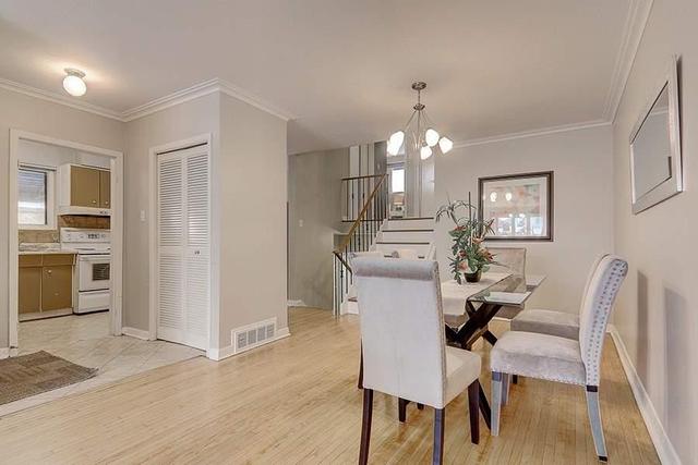 100 Lanyard Rd, House semidetached with 4 bedrooms, 2 bathrooms and 4 parking in Toronto ON | Image 29