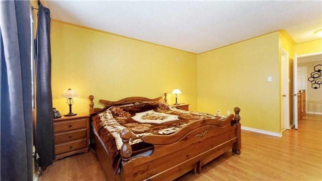 77 Peace Valley Cres, House detached with 3 bedrooms, 4 bathrooms and 4 parking in Brampton ON | Image 12