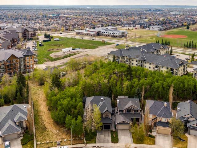 23 Evercreek Bluffs Road Sw, House detached with 3 bedrooms, 3 bathrooms and 2 parking in Calgary AB | Image 47