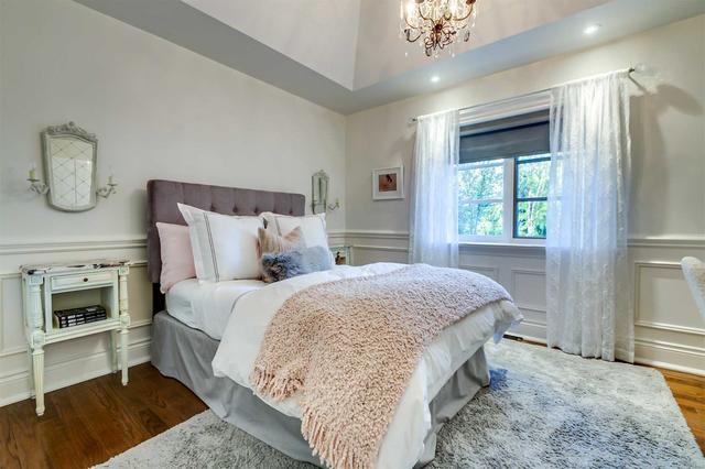 208 Glenayr Rd, House detached with 4 bedrooms, 6 bathrooms and 2 parking in Toronto ON | Image 9