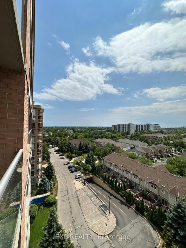 1002 - 1150 Parkwest Pl, Condo with 2 bedrooms, 2 bathrooms and 1 parking in Mississauga ON | Image 5