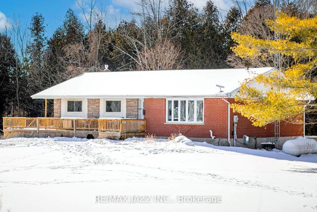 1114 Cowie Rd, House detached with 3 bedrooms, 3 bathrooms and 20 parking in Cramahe ON | Image 1