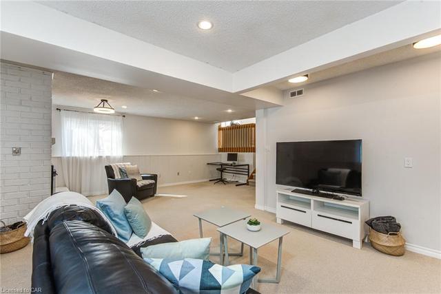 291 White Rock Crescent, House detached with 3 bedrooms, 2 bathrooms and 5 parking in Waterloo ON | Image 29