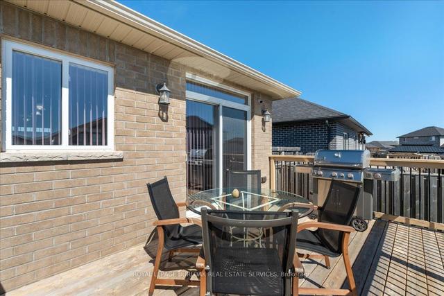 74 Hampton Ridge Dr, House detached with 2 bedrooms, 3 bathrooms and 4 parking in Belleville ON | Image 31