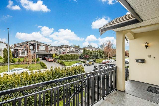 1233 Salter Street, House detached with 7 bedrooms, 4 bathrooms and null parking in New Westminster BC | Image 5