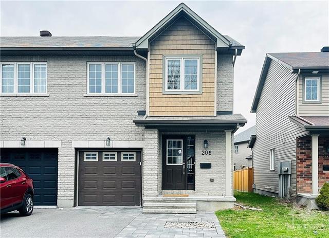 206 Vision Street, Townhouse with 3 bedrooms, 3 bathrooms and 3 parking in Ottawa ON | Image 1