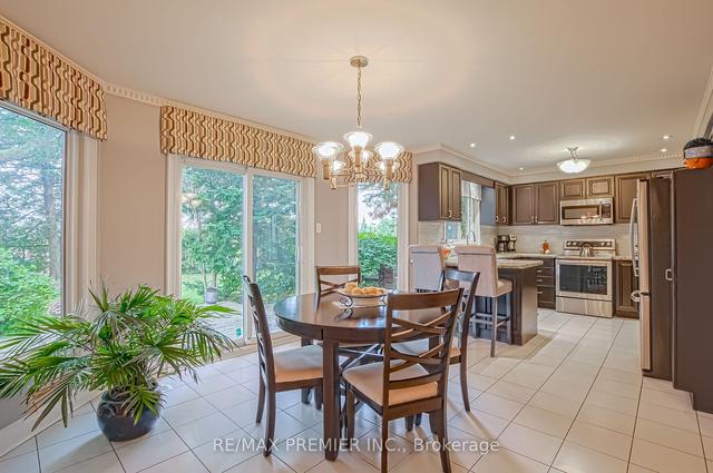 42 Woolacott Rd, House detached with 4 bedrooms, 6 bathrooms and 6 parking in Vaughan ON | Image 5