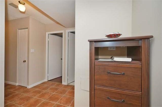 1708 - 3 Hickory Tree Rd, Condo with 2 bedrooms, 2 bathrooms and 2 parking in Toronto ON | Image 5