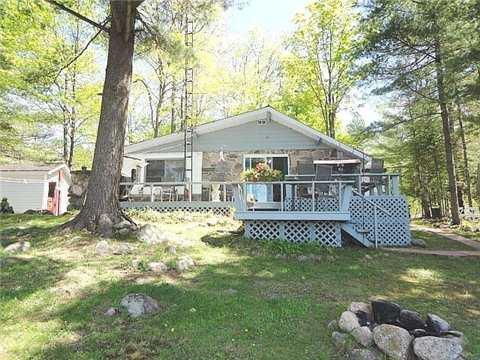 1353 Hughes Landing Rd, House detached with 3 bedrooms, 1 bathrooms and 4 parking in Addington Highlands ON | Image 1