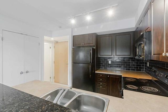 203 - 1040 The Queensway, Condo with 1 bedrooms, 1 bathrooms and 1 parking in Toronto ON | Image 15