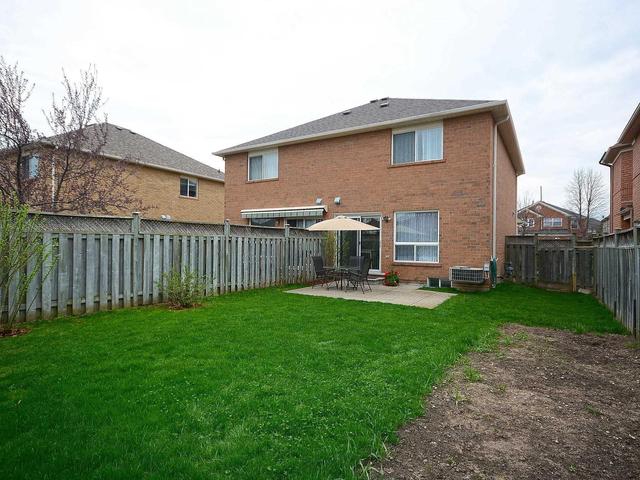 1409 Quest Circ, House semidetached with 3 bedrooms, 2 bathrooms and 3 parking in Mississauga ON | Image 16