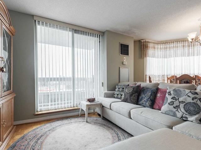 507 - 11 Thorncliffe Park Dr, Condo with 2 bedrooms, 2 bathrooms and 1 parking in Toronto ON | Image 16