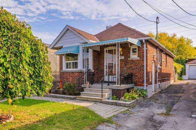 1187 Roselawn Ave, House detached with 2 bedrooms, 2 bathrooms and 8 parking in Toronto ON | Image 23