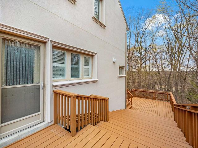 31 Viamede Cres, House detached with 4 bedrooms, 6 bathrooms and 6 parking in Toronto ON | Image 27