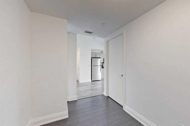 607 - 16 Mcadam Ave W, Condo with 1 bedrooms, 1 bathrooms and 1 parking in Toronto ON | Image 3