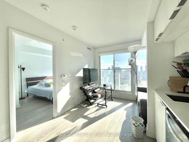1708 - 181 Dundas St E, Condo with 1 bedrooms, 1 bathrooms and 0 parking in Toronto ON | Image 13