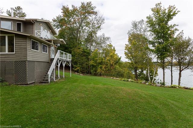 4562 Reid Lane, House detached with 4 bedrooms, 2 bathrooms and 8 parking in South Frontenac ON | Image 39