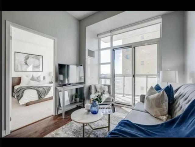 1012 - 840 Queens Plate Dr, Condo with 1 bedrooms, 2 bathrooms and 1 parking in Toronto ON | Image 2