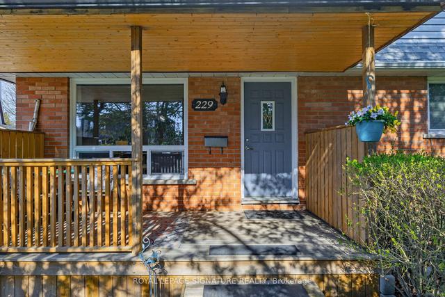 229 Vancouver St, House semidetached with 3 bedrooms, 2 bathrooms and 3 parking in Oshawa ON | Image 23