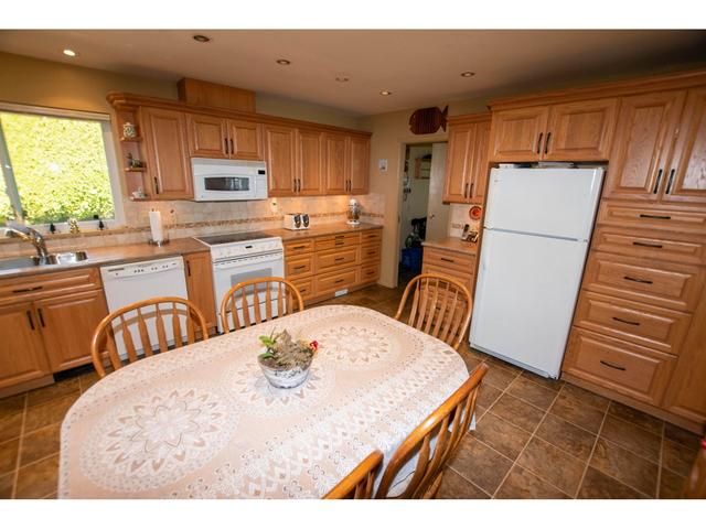 11041 Warwick Road, House detached with 3 bedrooms, 2 bathrooms and 9 parking in Delta BC | Image 15