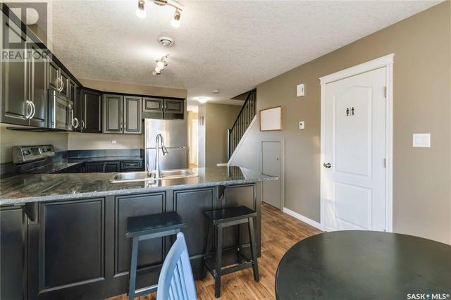 112 - 103 Klassen Crescent, House attached with 3 bedrooms, 2 bathrooms and null parking in Saskatoon SK | Image 7