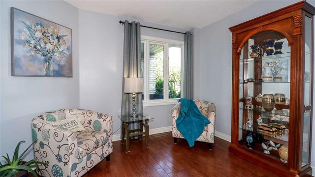43 Rundle Cres, House detached with 4 bedrooms, 3 bathrooms and 5 parking in Barrie ON | Image 5
