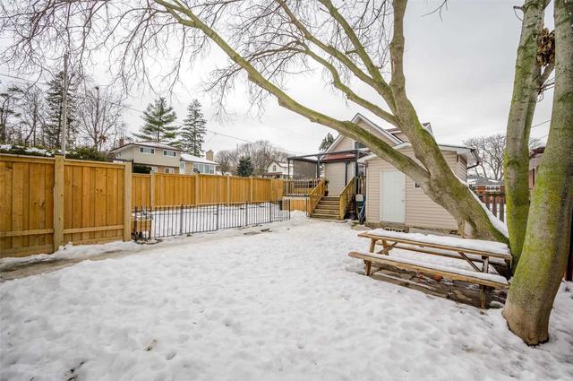 487 Dieppe Ave, House detached with 3 bedrooms, 2 bathrooms and 3 parking in Oshawa ON | Image 20