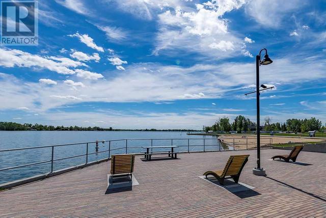 64, - 300 Marina Drive, House attached with 2 bedrooms, 2 bathrooms and 2 parking in Chestermere AB | Image 32