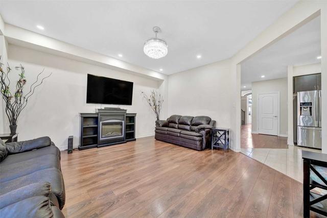 77 Flagg Ave, House detached with 5 bedrooms, 4 bathrooms and 6 parking in Brant ON | Image 33