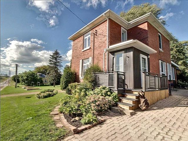 40 Elora St W, House detached with 3 bedrooms, 2 bathrooms and 3 parking in Mapleton ON | Image 1