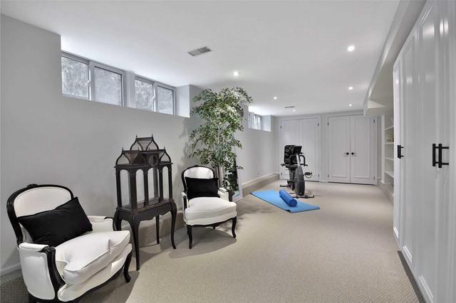 288 Gloucester Ave, House detached with 4 bedrooms, 5 bathrooms and 8 parking in Oakville ON | Image 34