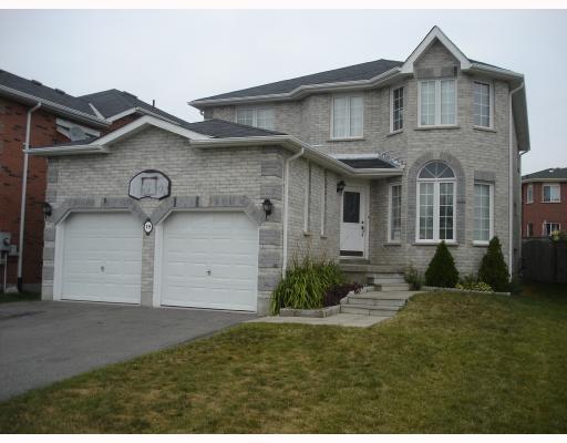 19 Black Willow Dr, House detached with 4 bedrooms, 3 bathrooms and null parking in Barrie ON | Image 1