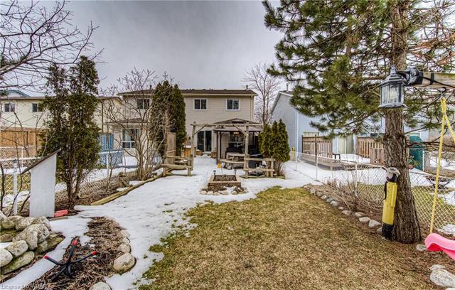 204 Grulke Street, House semidetached with 3 bedrooms, 1 bathrooms and 3 parking in Kitchener ON | Image 16
