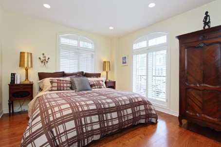 th02 - 22 Balmoral Ave, Townhouse with 3 bedrooms, 3 bathrooms and 1 parking in Toronto ON | Image 5