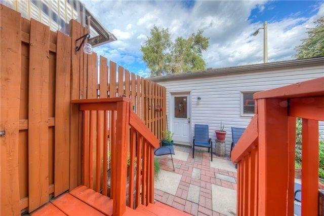 9 Algarve Cres, House semidetached with 3 bedrooms, 3 bathrooms and 2 parking in Toronto ON | Image 19