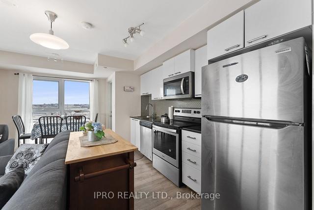 1609 - 2150 Lawrence Ave E, Condo with 2 bedrooms, 2 bathrooms and 1 parking in Toronto ON | Image 8
