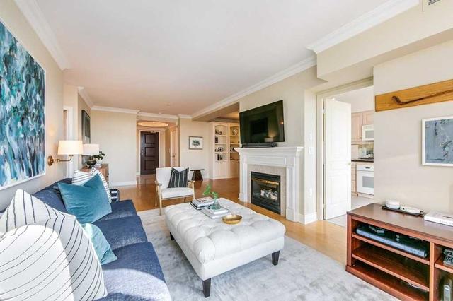 1203* - 10 Delisle Ave, Condo with 3 bedrooms, 3 bathrooms and 4 parking in Toronto ON | Image 11