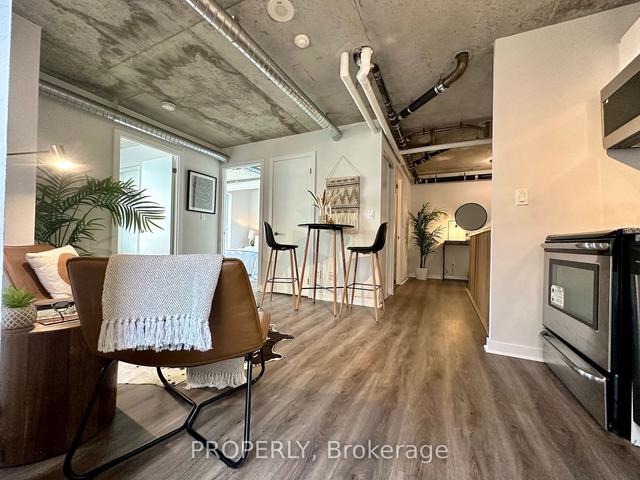 170 Sudbury St, Condo with 2 bedrooms, 1 bathrooms and 0 parking in Toronto ON | Image 3