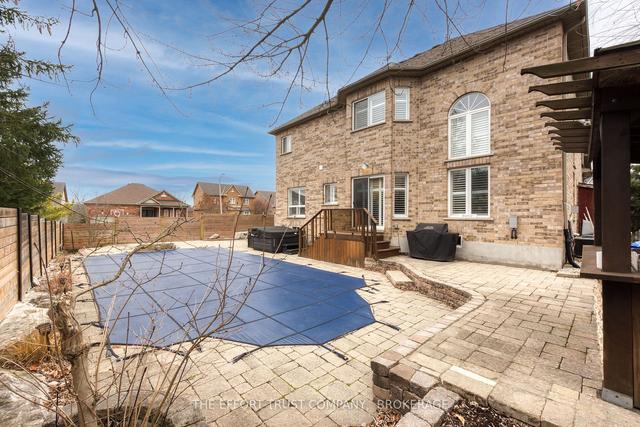 1 Abel Crt, House detached with 4 bedrooms, 3 bathrooms and 6 parking in Hamilton ON | Image 23