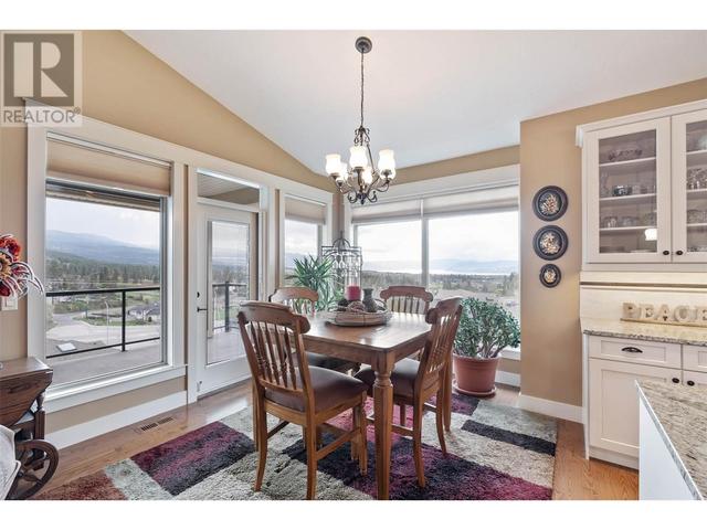 1297 Tanemura Crescent, House detached with 4 bedrooms, 4 bathrooms and 3 parking in Kelowna BC | Image 16