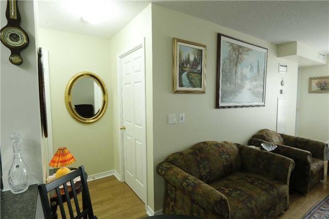 801 - 11 Oneida Cres, Condo with 1 bedrooms, 1 bathrooms and 1 parking in Richmond Hill ON | Image 11