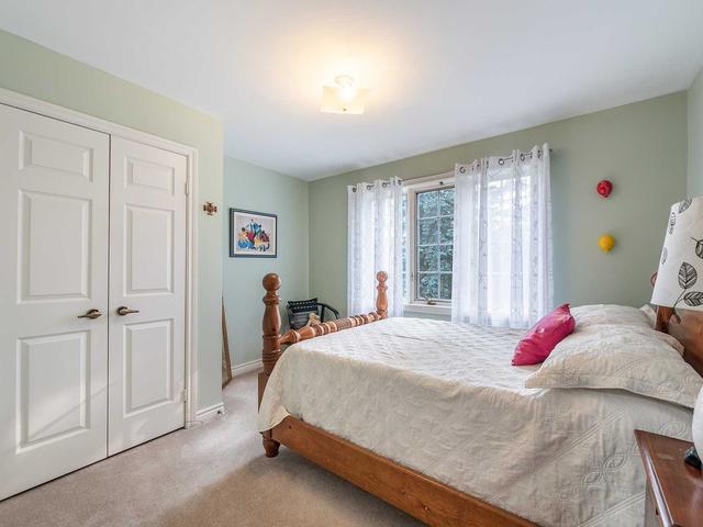 128 Arnold Cres, House detached with 4 bedrooms, 4 bathrooms and 8 parking in Richmond Hill ON | Image 15