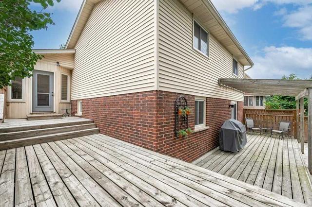 10 Kipling Ave, House detached with 4 bedrooms, 3 bathrooms and 4 parking in Guelph ON | Image 24