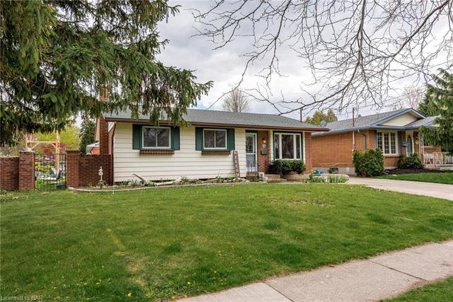 37 Cindy Drive, House detached with 3 bedrooms, 2 bathrooms and 4 parking in St. Catharines ON | Image 38