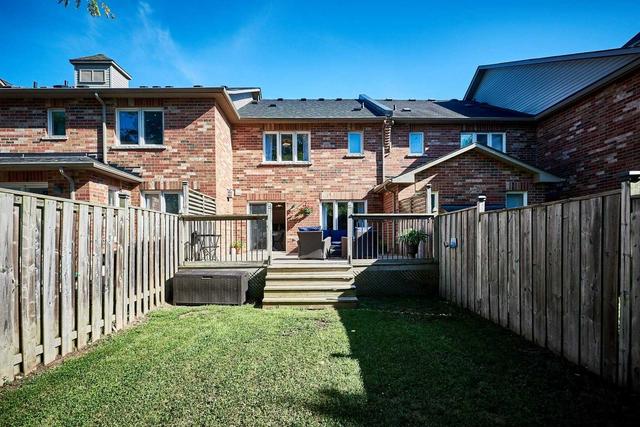 115 Whitefoot Cres, House attached with 3 bedrooms, 3 bathrooms and 2 parking in Ajax ON | Image 6