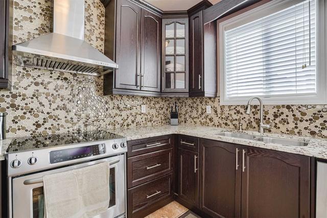 8 Tamarind Vale Valy, House detached with 4 bedrooms, 5 bathrooms and 4 parking in Brampton ON | Image 23