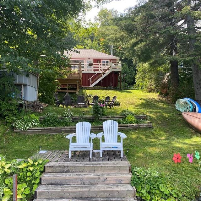 1021 Lakeview Road Road, House detached with 3 bedrooms, 1 bathrooms and 4 parking in Muskoka Lakes ON | Image 27