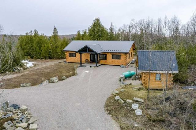 828 Cedar School Rd, House detached with 3 bedrooms, 2 bathrooms and 8 parking in Madoc ON | Image 12