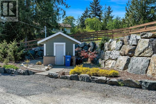 2051 Ingot Dr, House detached with 5 bedrooms, 5 bathrooms and 15 parking in Cowichan Valley B BC | Image 65